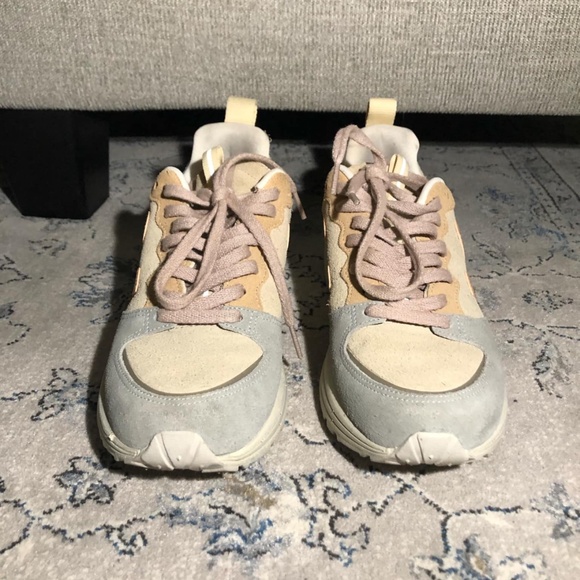 Veja Women's Sneakers in Beige and Gray - Picture 8 of 11